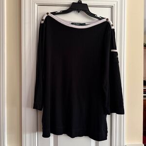 LRL Lauren black and white knit boat neck top with buttons. Size 2X